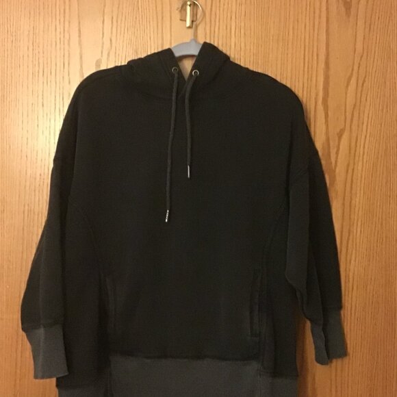 Free People Sprint To The Finish Hoodie Black- size XS - Picture 4 of 5